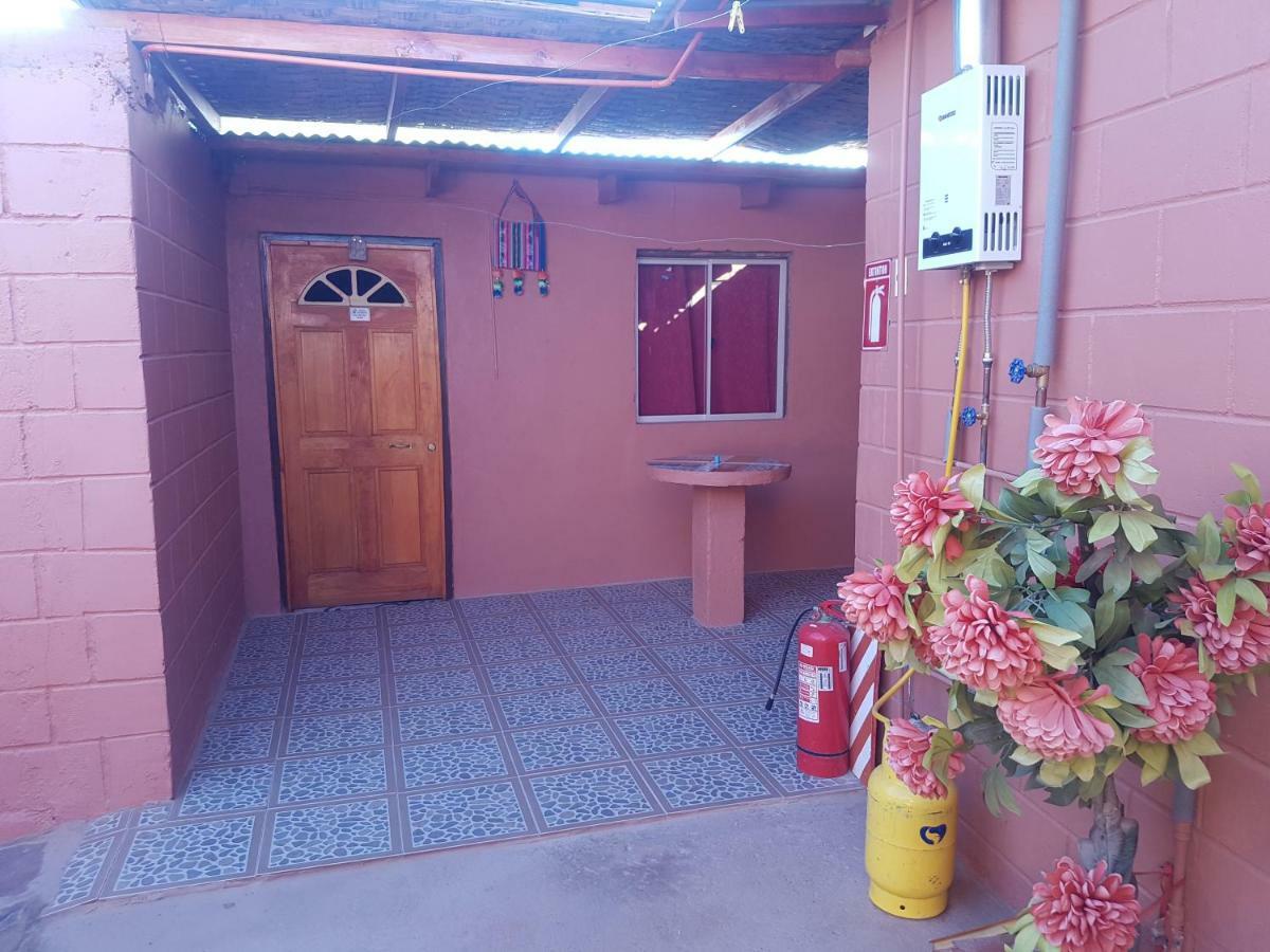 Hostal Tuyasto سان بيدرو دي أتاكاما المظهر الخارجي الصورة